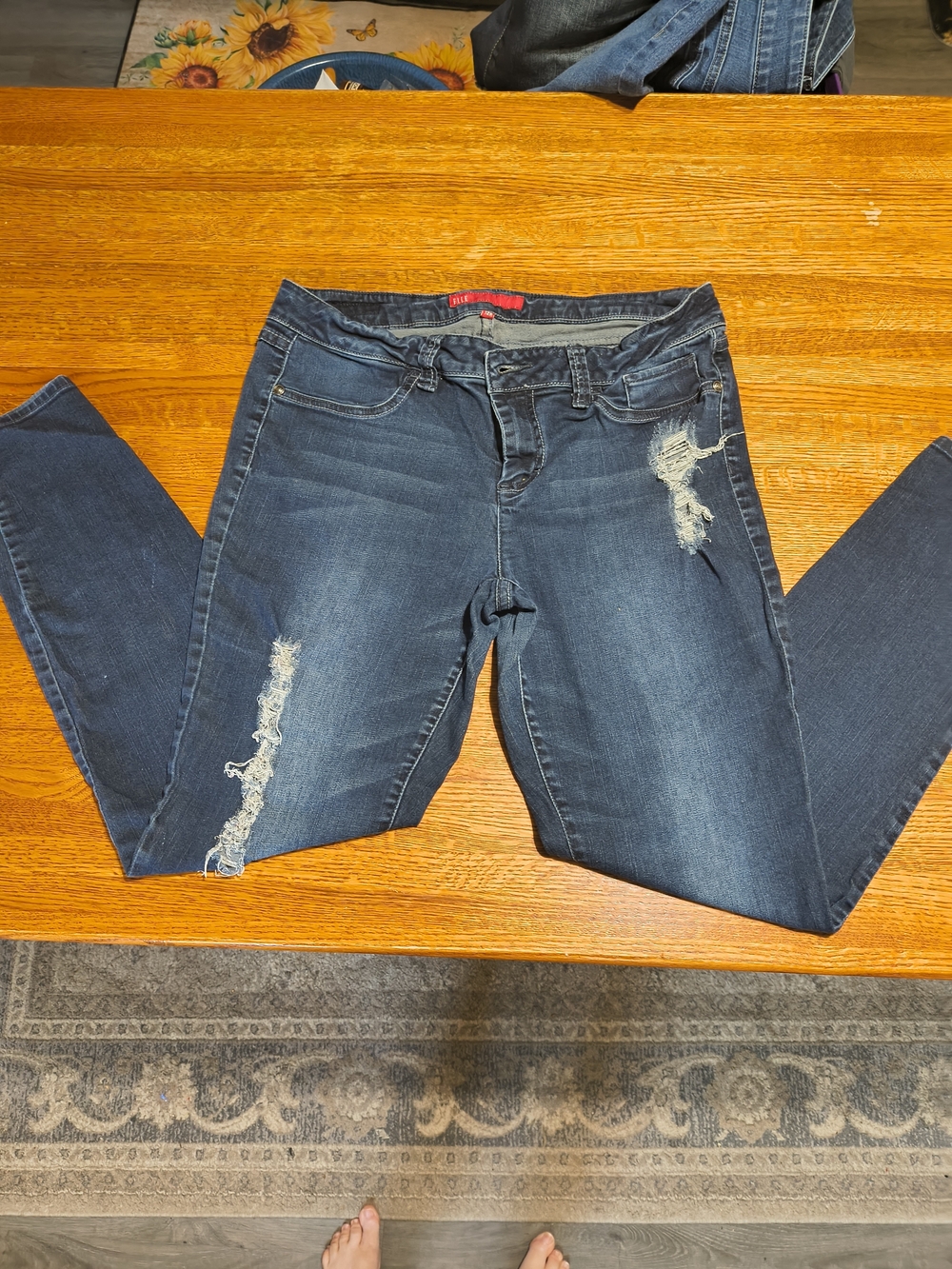 Women's Elle Dark Blue Distressed Women’s Jeans size 12 regular inseam 28.5